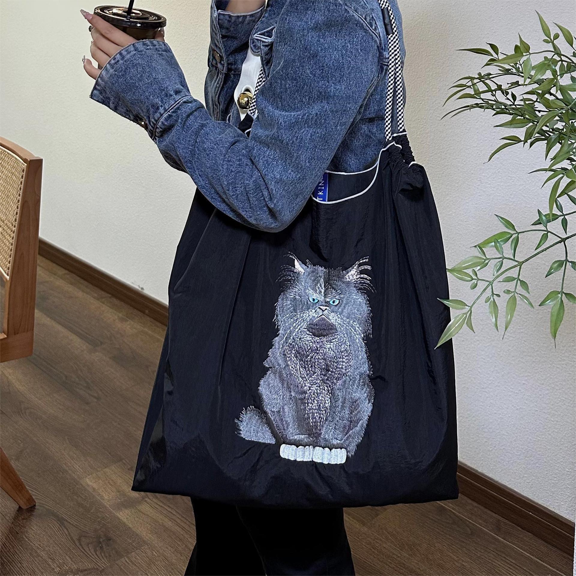 Ball & Chain Embroidery Waterproof Folding Eco-friendly Bag Shopping Bag,Black Series