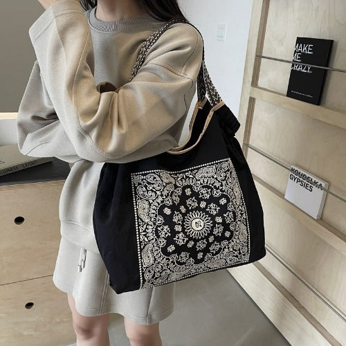 Embroidered Shopping Bag Cute Large Capacity,Rattan flower