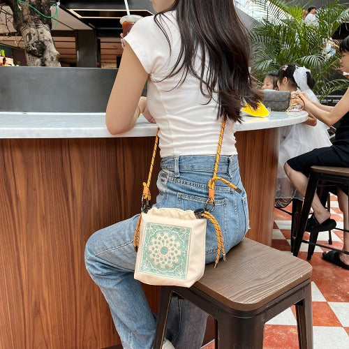 Embroidery Waterproof Eco-friendly Bag Messenger Bag Crossbody Bag