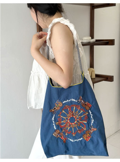 Ball & Chain Embroidery Waterproof Folding Eco-friendly Bag Shopping Bag,Carriage